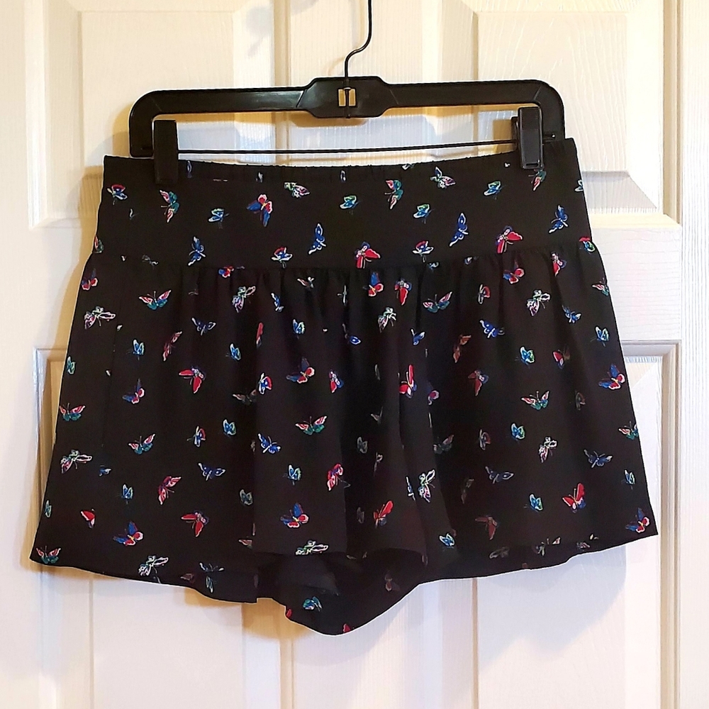 Express Skort w/Butterflies